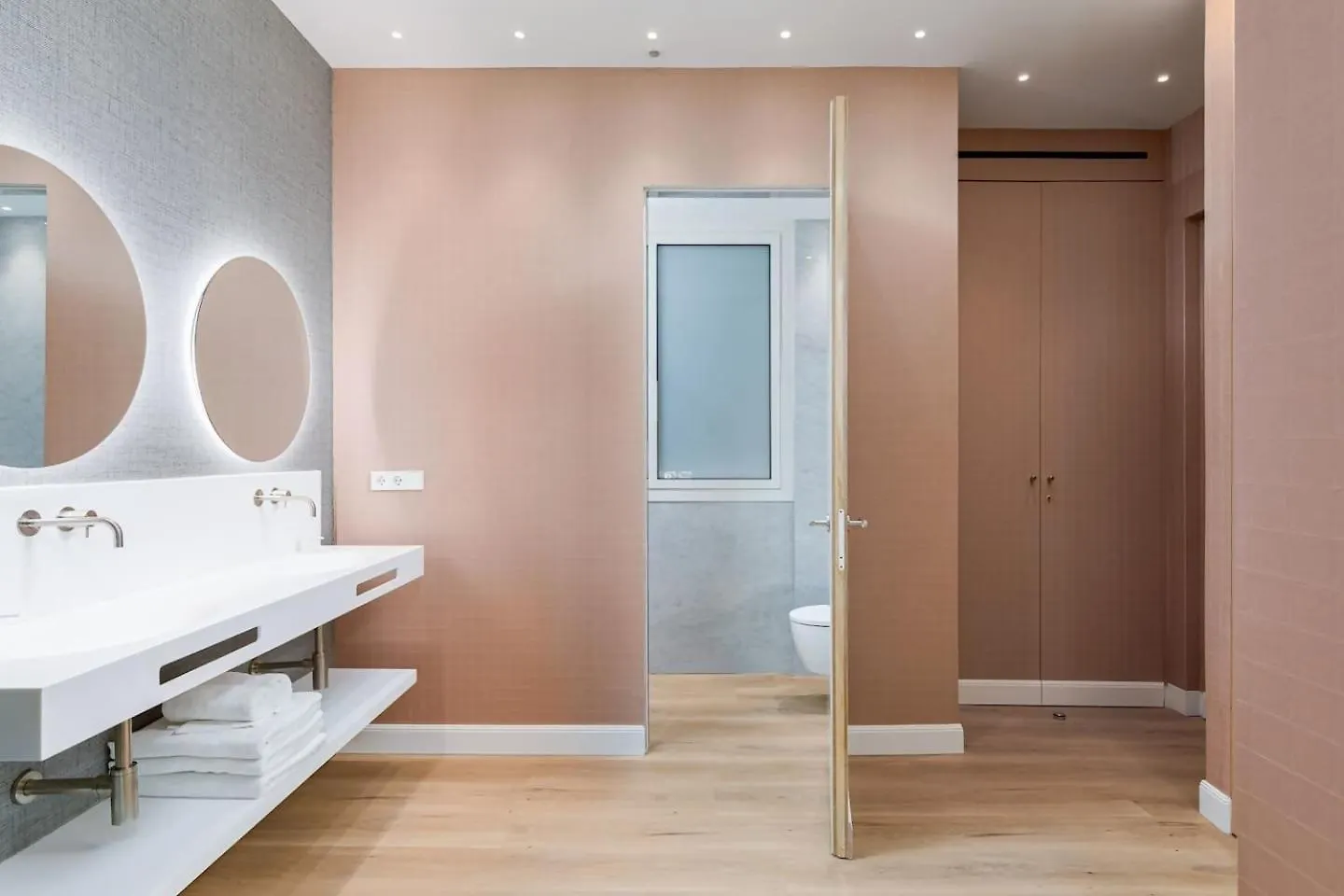 Mondrian New Ac Design Lovers Near La Concha San Sebastián 0*,